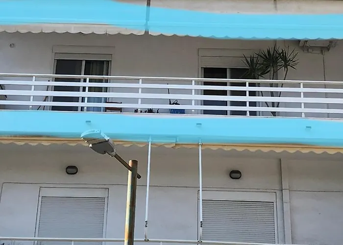 アパート Matrel 2 Rhodes City